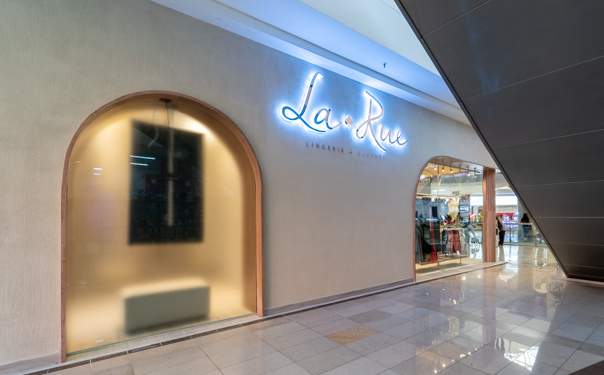 Imagen de Portada de LA RUE